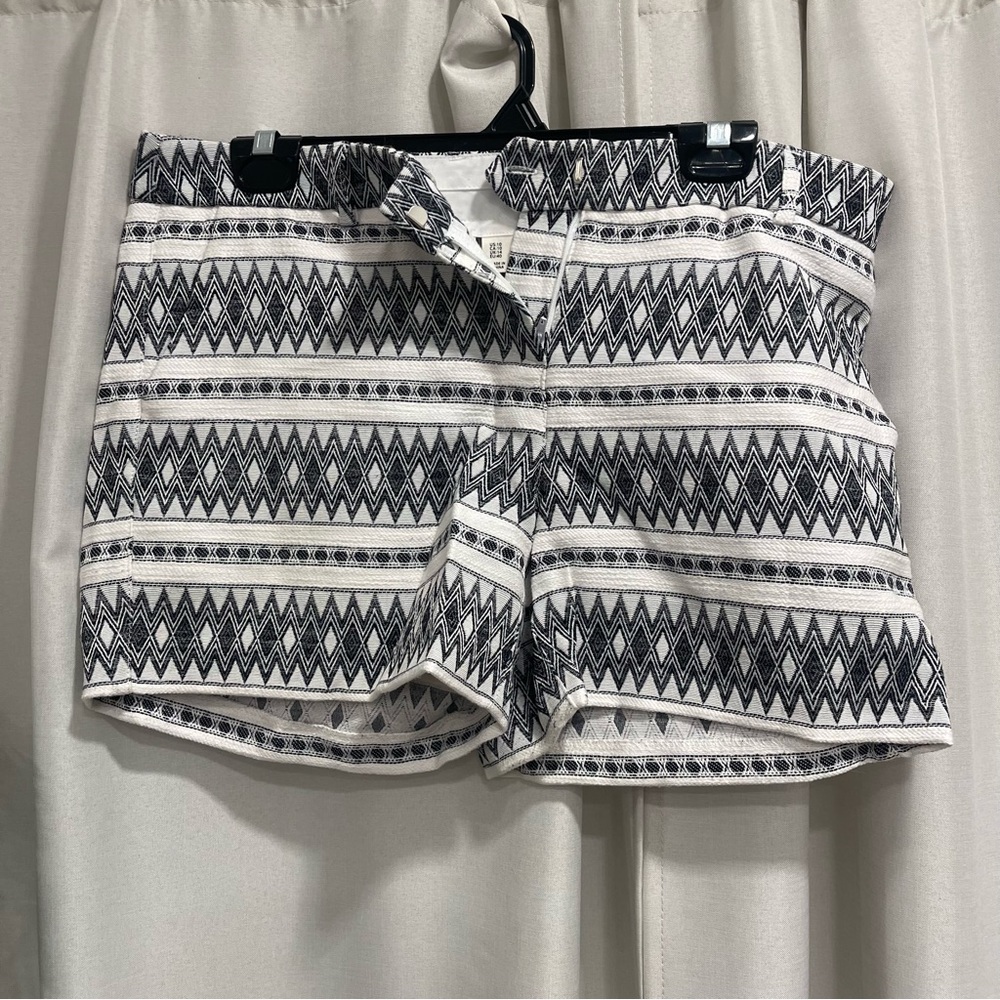 Artisan NY Textured Shorts